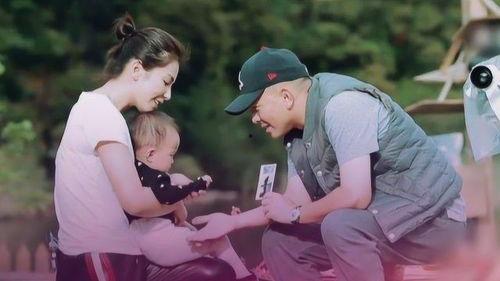 娱乐圈的资深爆料,揭秘明星背后的真实故事